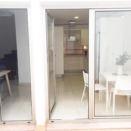 Villa La Cornisa By Waveproperties *
